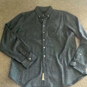 Mens long sleeve flannel dark green shirt
